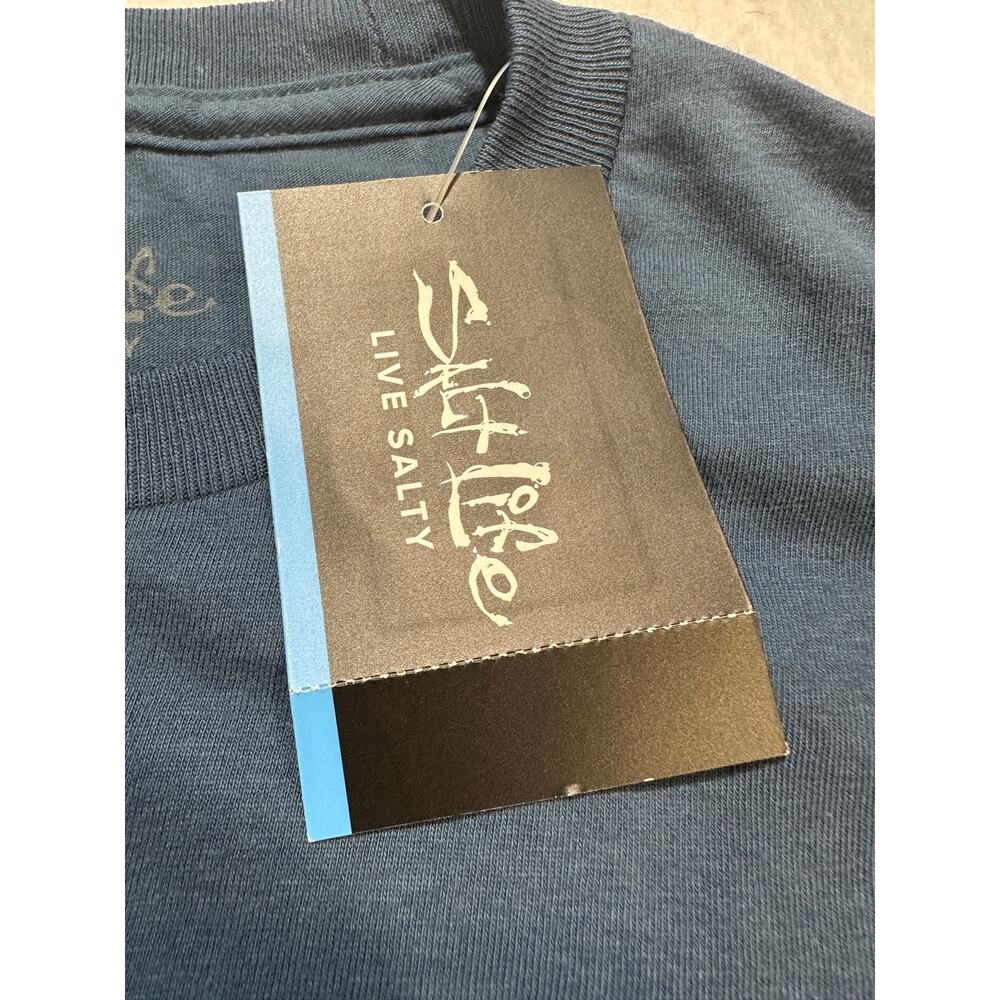 Salt Life Mens M Blue Skull Crossed Knives Pocket Graphic Tee NWT Coastal boho - Picture 3 of 8